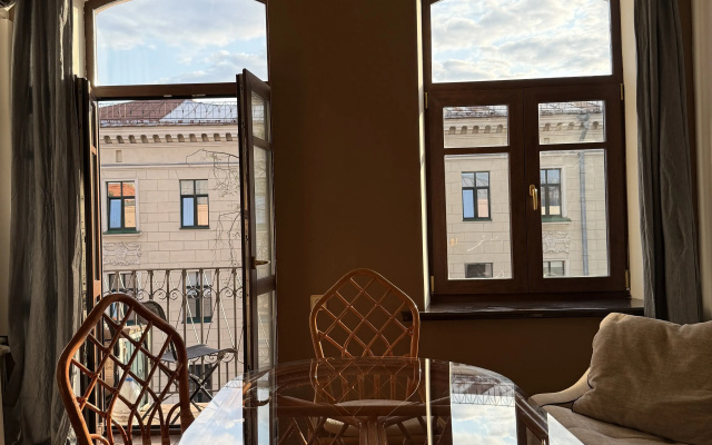 Квартира Атмосферная в центре с балконом