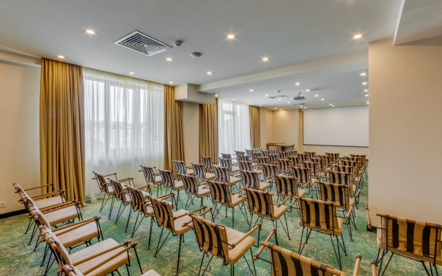 Business facilities · Tbilisi — photo 44
