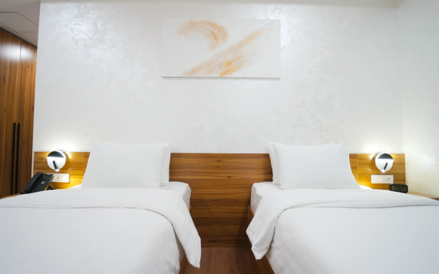 Отель Avant Hotel Tashkent Pool&Spa