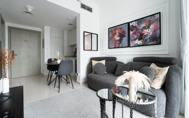 Апартаменты Keyrock Modern 1BR in Zada Pool & View
