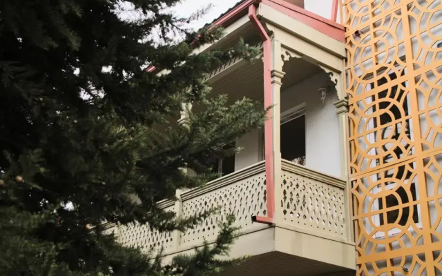 Бутик-отель Crystal Hotel Tbilisi