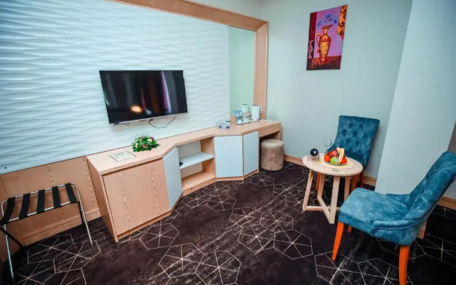 Отель Regal Inn Badamdar