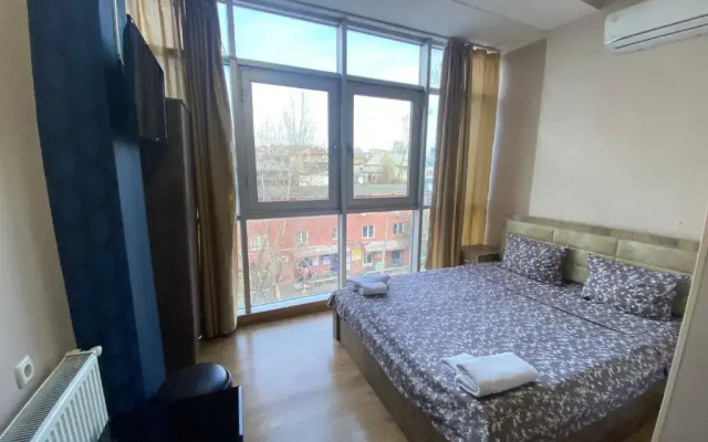 Standard Double room (full double bed) · G&J Hotel — photo 11