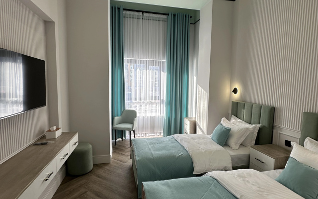 Отель Five hotel