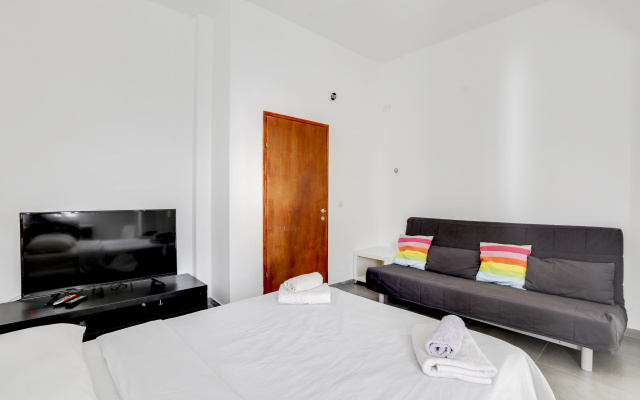 Апартаменты SHaYaSH Brand Apartments TLV BY42(2)