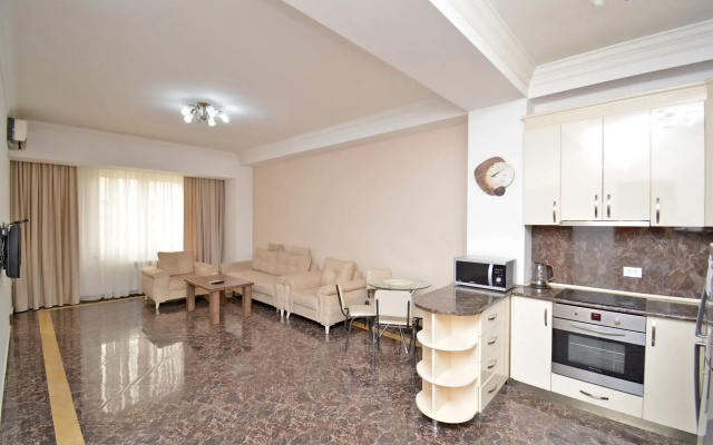 Квартира 2-к в новостройке, улица Павстоса Бюзанда, BU955