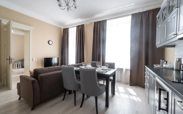 Апартаменты D apartments c 1-ой спальней в тихом дворе на Невском проспекте