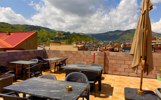 Mit Tbilisi Hotel · Tbilisi — photo 29