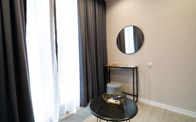 Квартира с Террасой Среди Реликтовых Деревьев Центр Адлера ПосуточноСочи