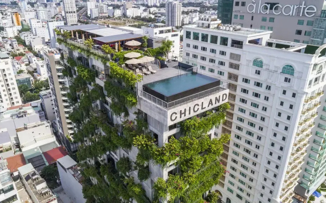 Отель Chicland Hotel Danang