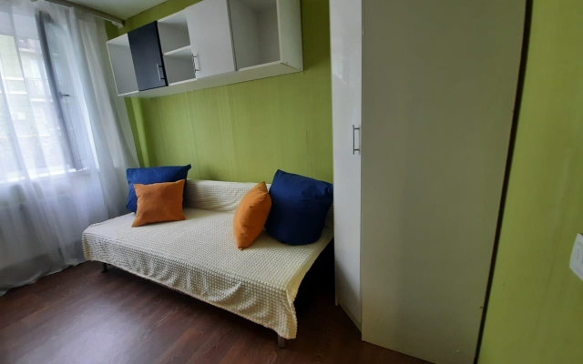 Na Yevgeniya Zolotukhina 8 Flat
