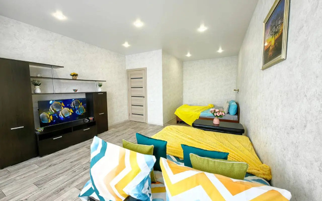 Апартаменты Like Home на Октябрьской 59