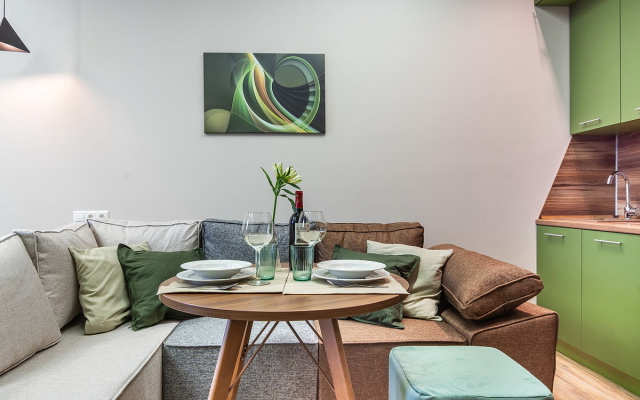 Апартаменты SKY INN Color Green