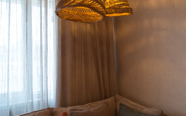 Курортный отель ERTH Abu Dhabi Hotel