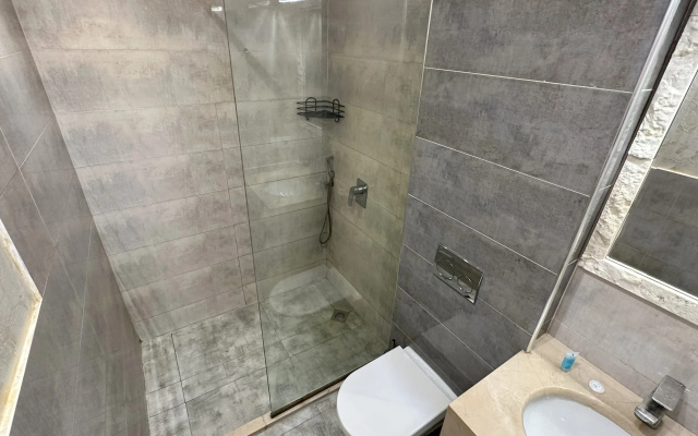 Bathroom · Ureki — photo 17