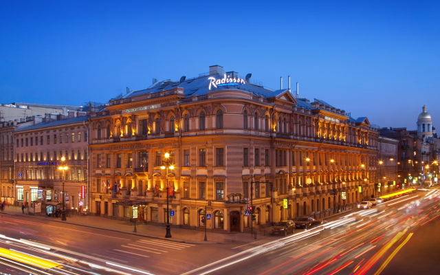 Гостиница Radisson Royal вид на фасад