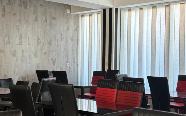 Jija Gold Kobuleti Mini Hotel · Kobuleti — photo 19
