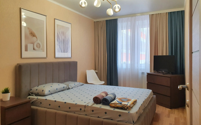 Квартира Виталий HouseRent Трёхкомнатная по ул. Рината Галеева,35