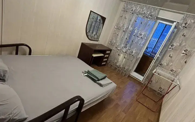 Квартира на Шамиля Усманова 8