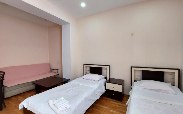 Guest rooms · Kutaisi — photo 34