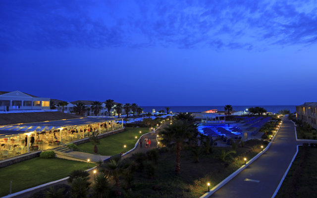 Отель Labranda Sandy Beach Resort 0