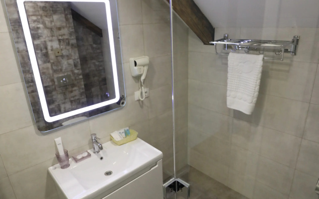 Bathroom · Tbilisi — photo 37