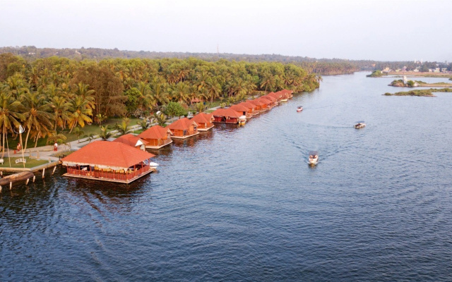 Отель Poovar Island Resort
