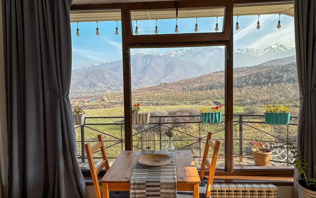Шале Nature View Almaty Домик Tau