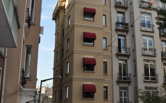 Taksim Home Hotel