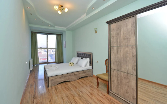 Апартаменты Perte House on Tsitsernakaberdi 2/1