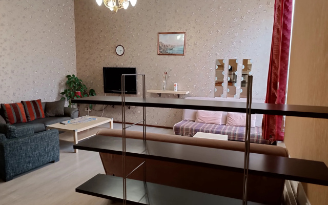 Апартаменты-студия на Исаакиевской