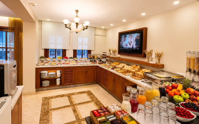 Отель GLK Premier The Home Suites & Spa