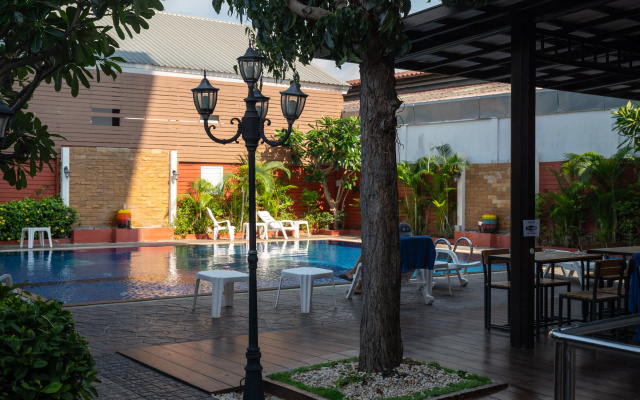 Отель Valhalla Pattaya by GTP