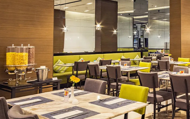 Отель Belmont Hotel Manila