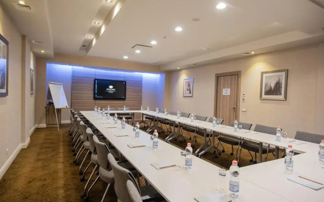 Business facilities · Tbilisi — photo 27