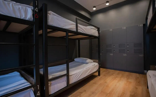 Kantar Hostel