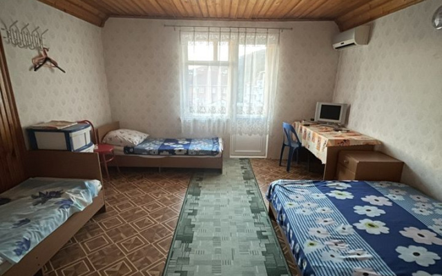 Частный дом на Короленко 25