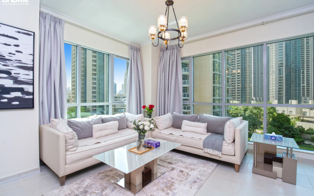 Апартаменты bnbmehomes | The Residence Tower-6 | 2B in DT-501