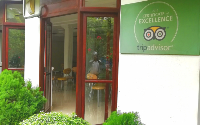 Гостевой Дом French Garden Tourist Rest