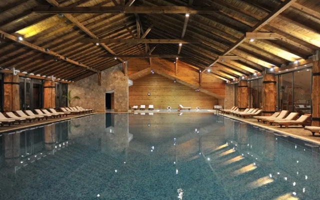 Курортный отель Bianca Resort & Spa