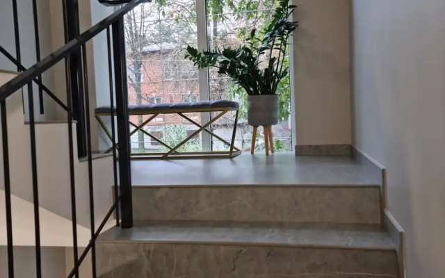 Лакколит 993 метра