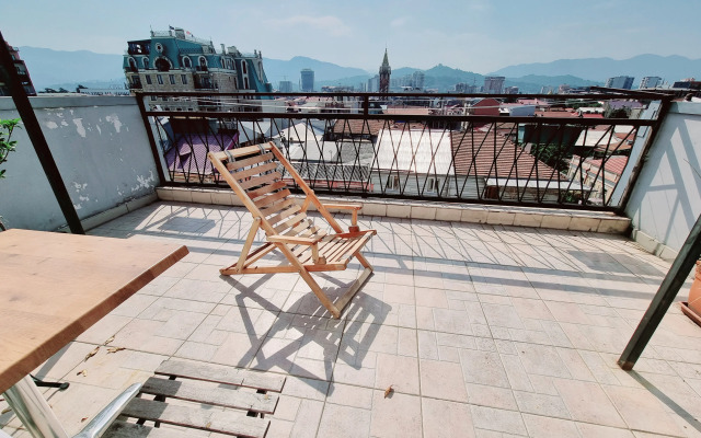 Апарт-отель Old Batumi Mgzavrebi Apartaments