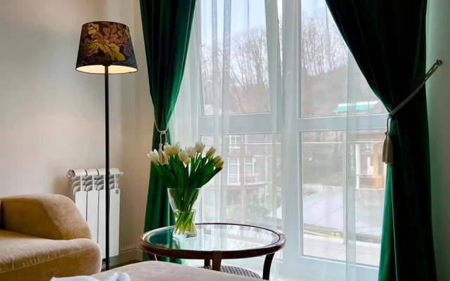 Kurortnaya Zhizn Hotel