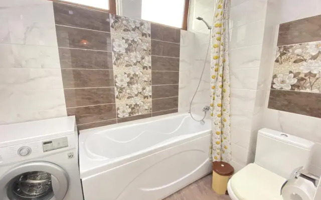 Квартира Комфорт с 2 спальнями и балконом М2