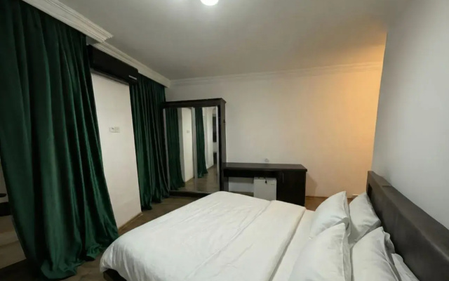 Emilia Residence Apartment hotel · Batumi — photo 12