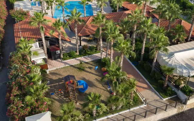 Отель MG Club Akman Beach Hotel