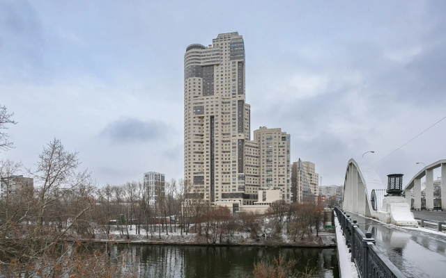 Квартира на 30 этаже на набережной Москвы-реки