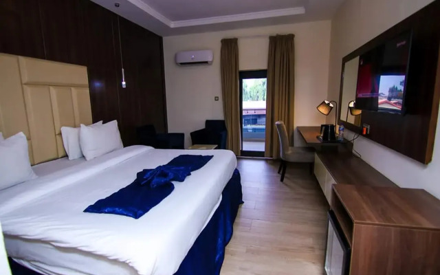 Отель Best Western Plus Elomaz Asaba