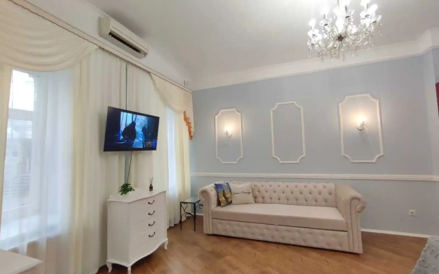 Квартира 1-к у Дворцовой площади, с сауной, 50 кв.м., 2 кровати (до 4-х чел)