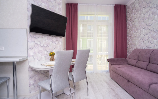 Апартаменты Red Apartments Арт Лайт Сити Анри